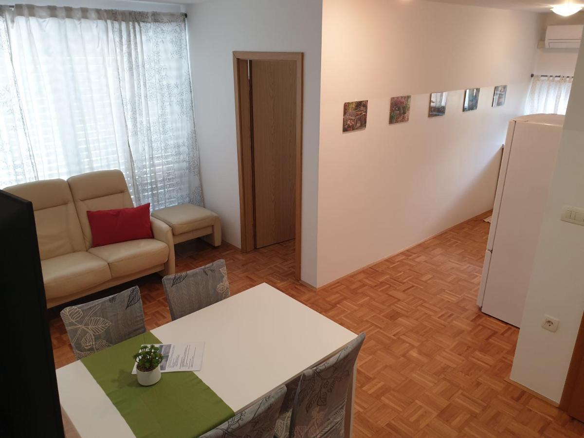 Apartment EMMA Ljubljana - FREE parking, AC, Wifi Exterior foto