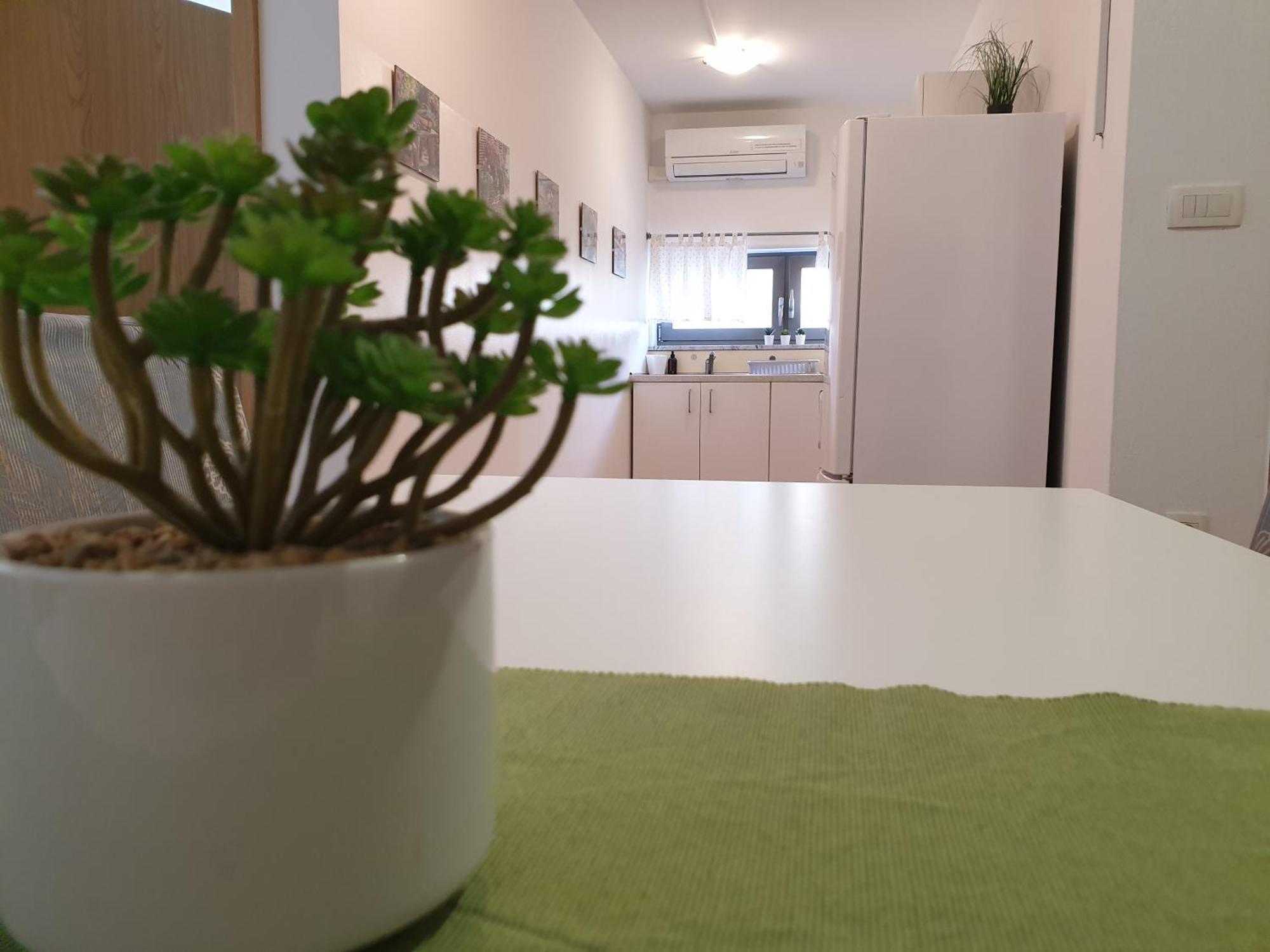 Apartment EMMA Ljubljana - FREE parking, AC, Wifi Habitación foto