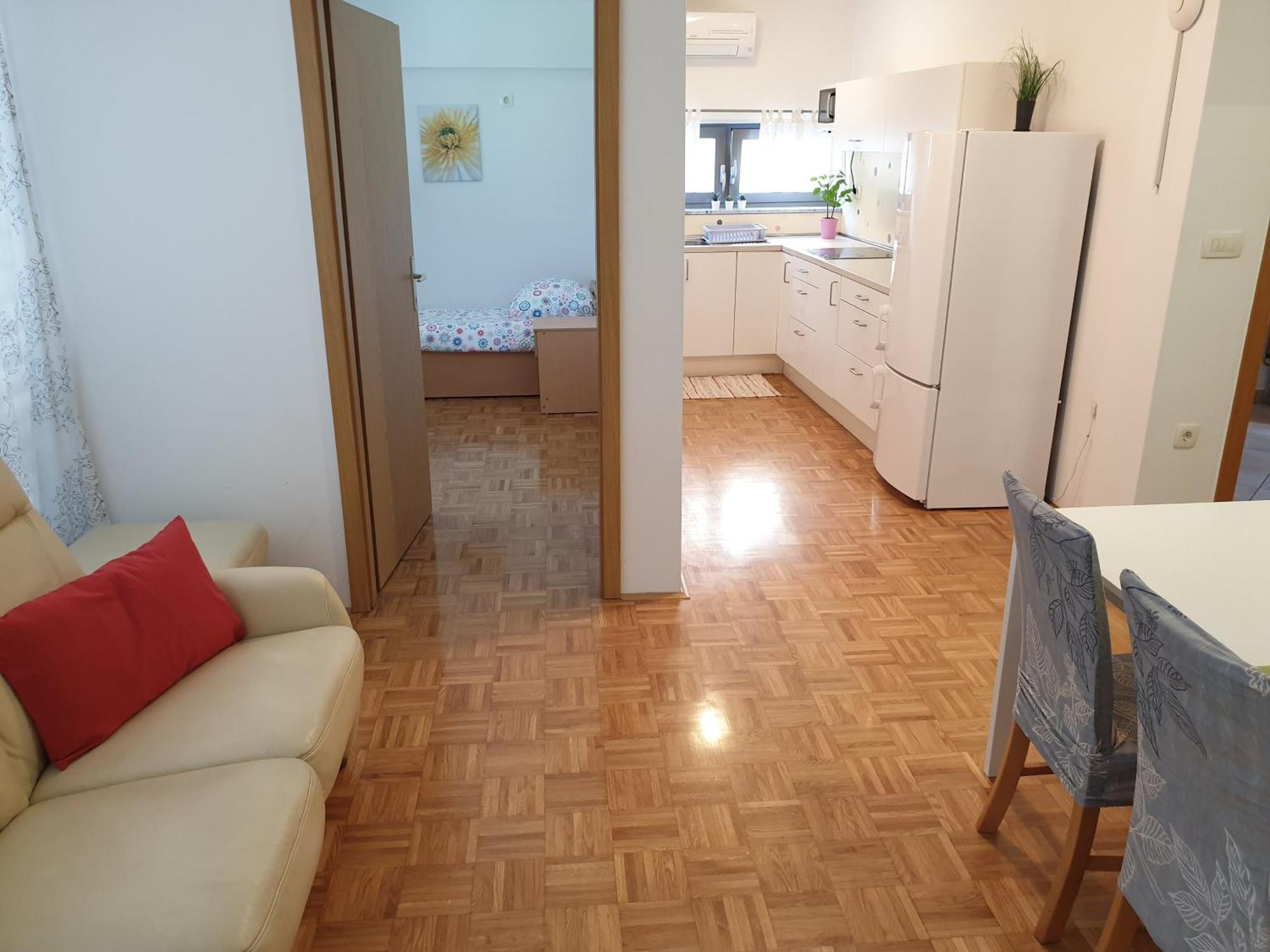 Apartment EMMA Ljubljana - FREE parking, AC, Wifi Habitación foto